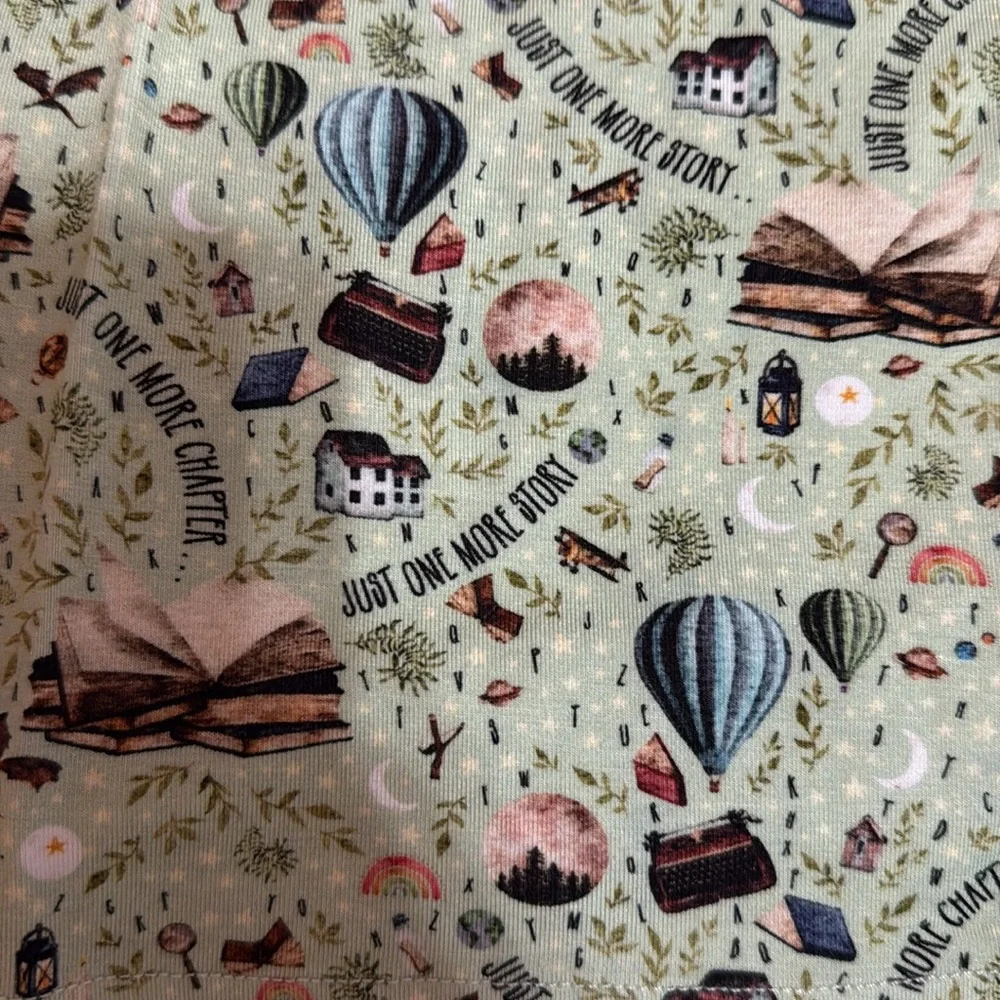 Wild woven‎ 2 piece shortie pajama set unisex NWT books story whimscical